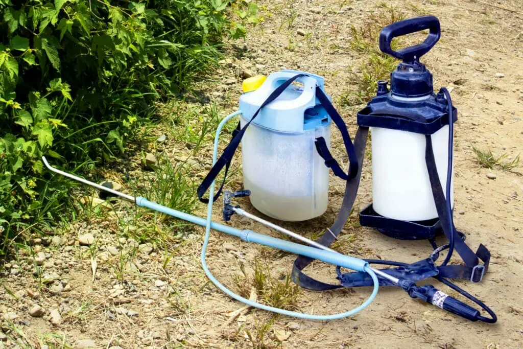 噴霧器と除草剤専用はどう違うのか | 農家web