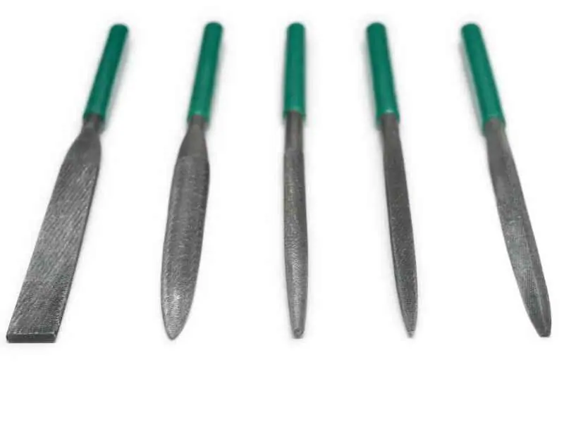 チェンソーヤスリについて解説 農家web